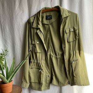 lightweight love tree jacket- spring jacket- green